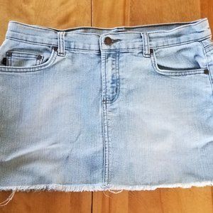 Light Blue Denim Mini Jean Skirt - Size 6